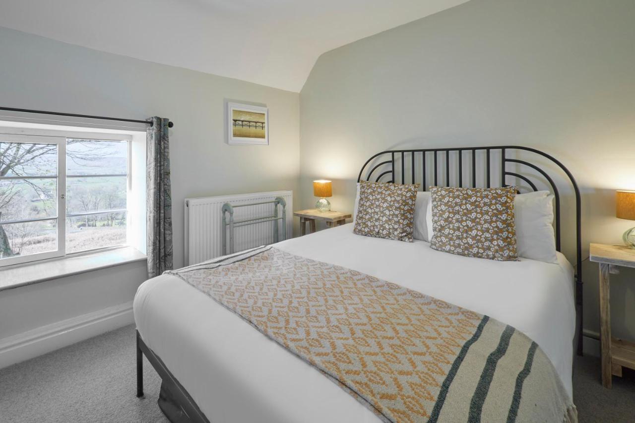 Host & Stay - Lop Hall Danby Exterior foto